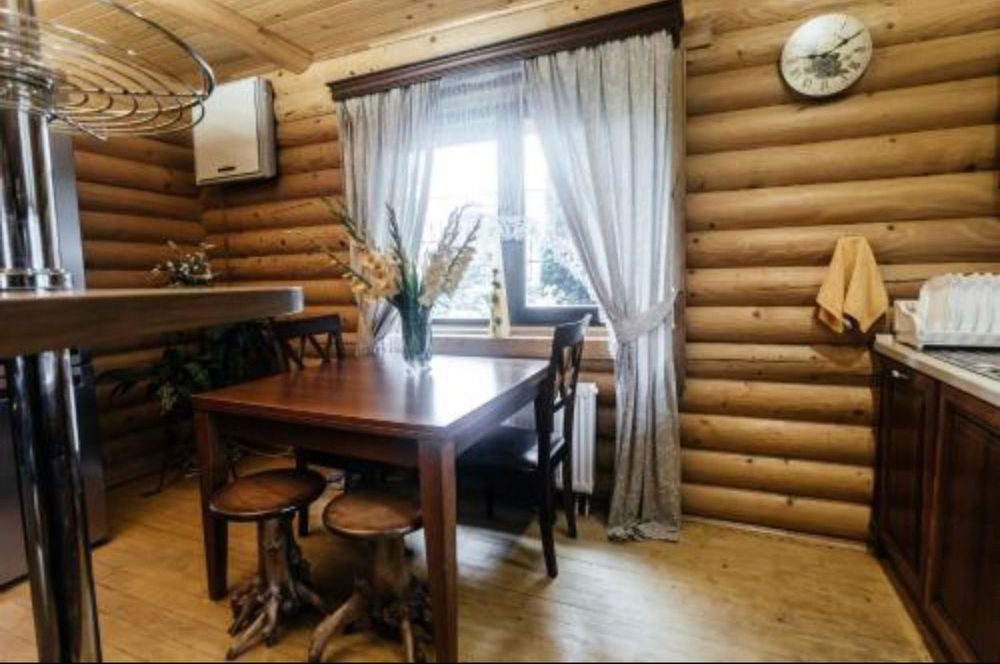 Продаж будинку в самому центрі смт. Східниця