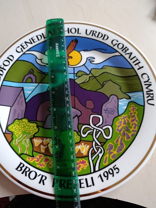Колекційна фарфорова тарілка, оригінал Eisteddfod Genedlaethol Urdd Go