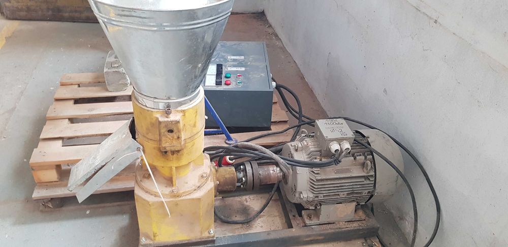 Peleciarka Granulator Siemens 11 KW + Akcesoria