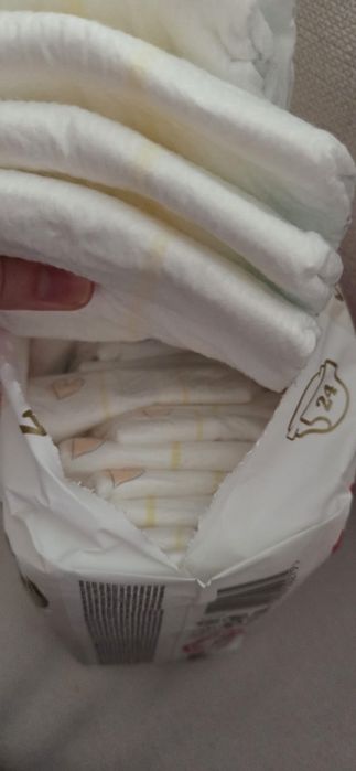 Sprzedam nowe pieluchy (Happy, Pampers, Bambiboo)