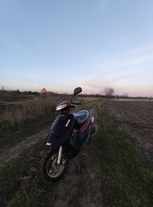 Продам скутер Хонда дио 27