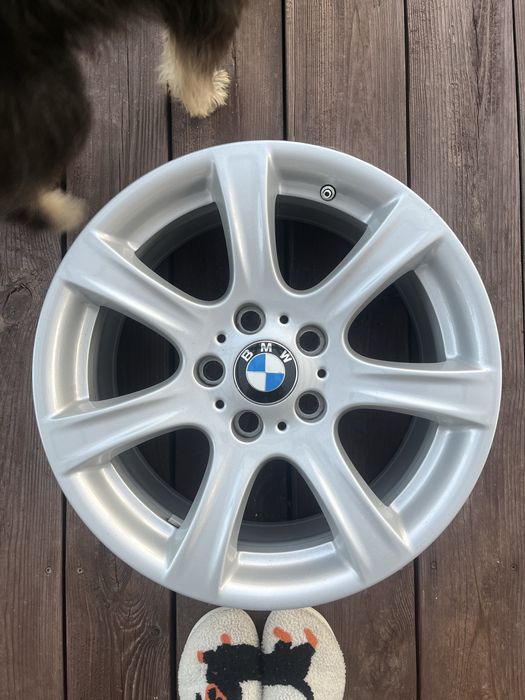Oryginalne felgi BMW 17” 8Jx17, 5x120, czujniki TPMS + dekielki