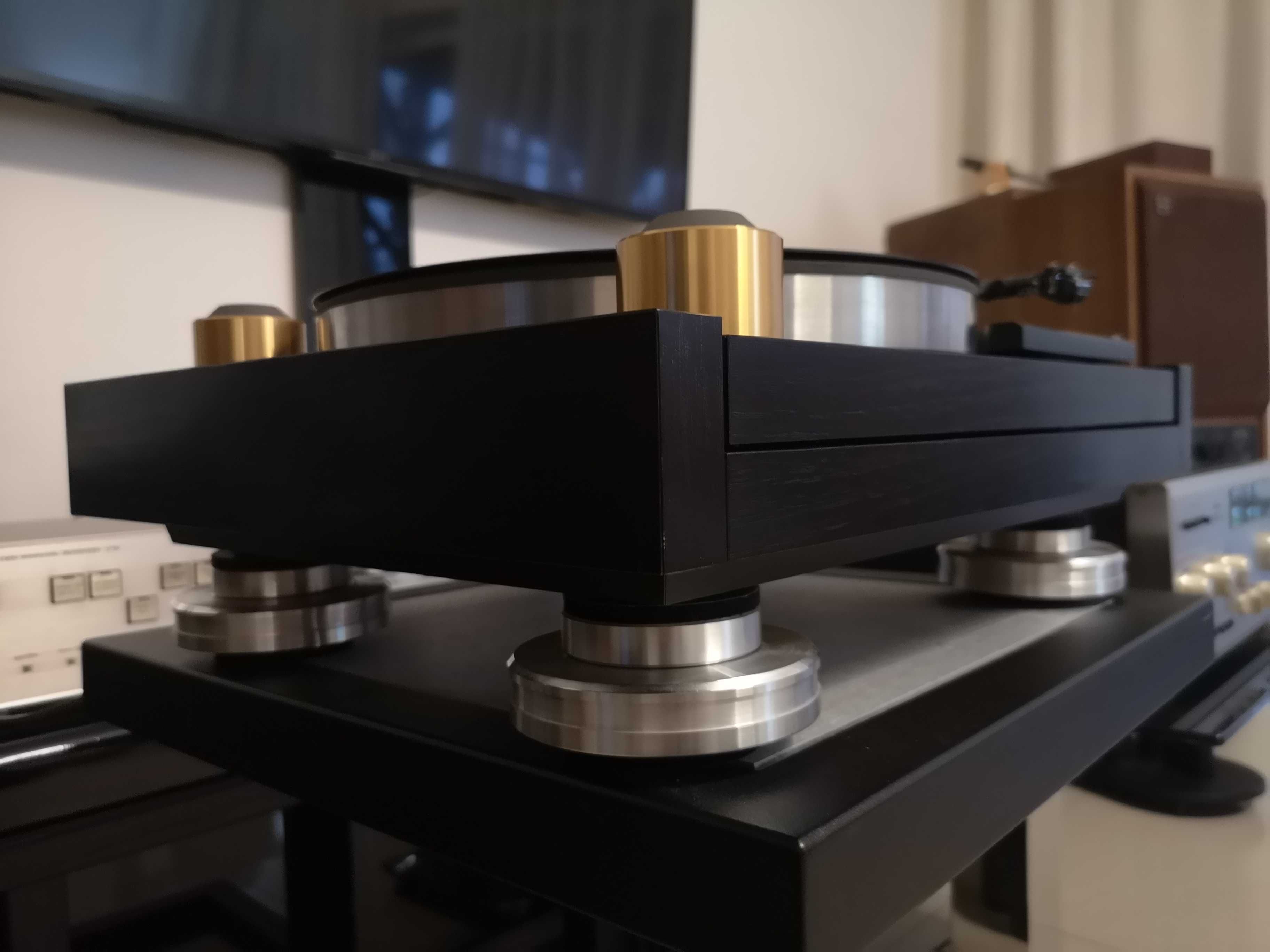 Gramofon hi end Yamaha PF800/PF1000