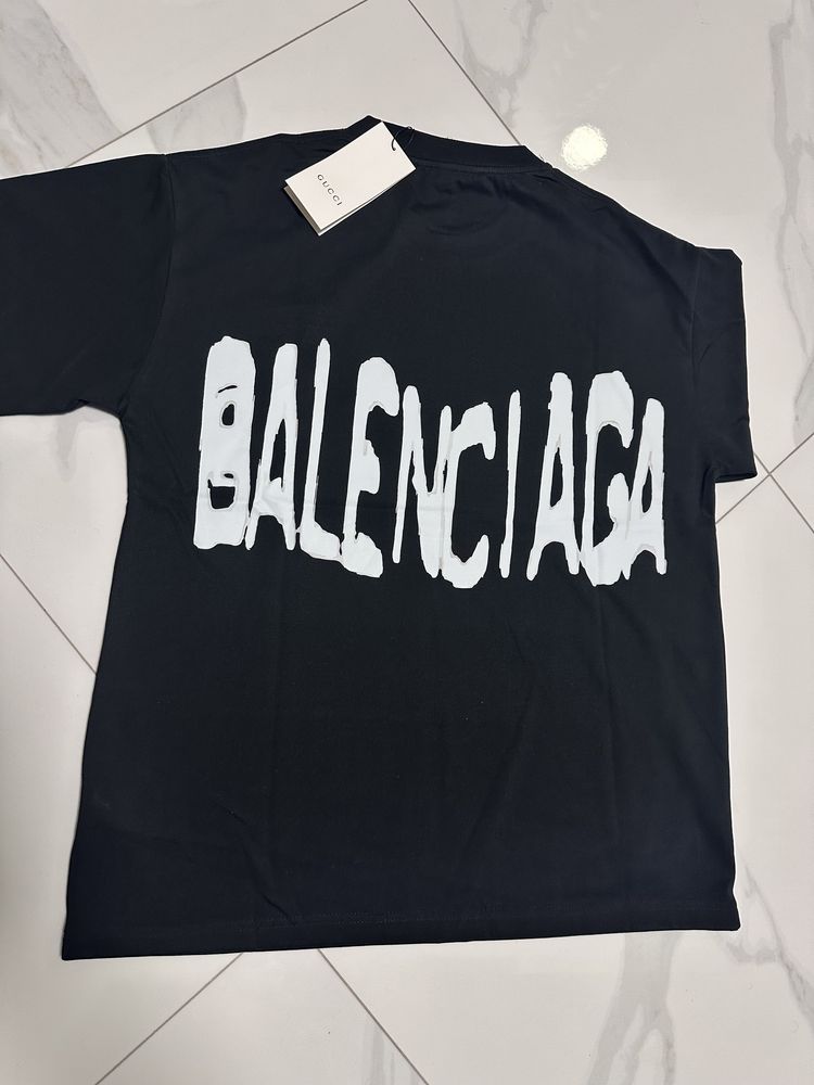 Футболка Gucci Balenciaga