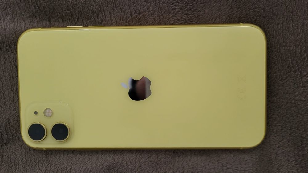 Iphone 11 stan zadowalajacy