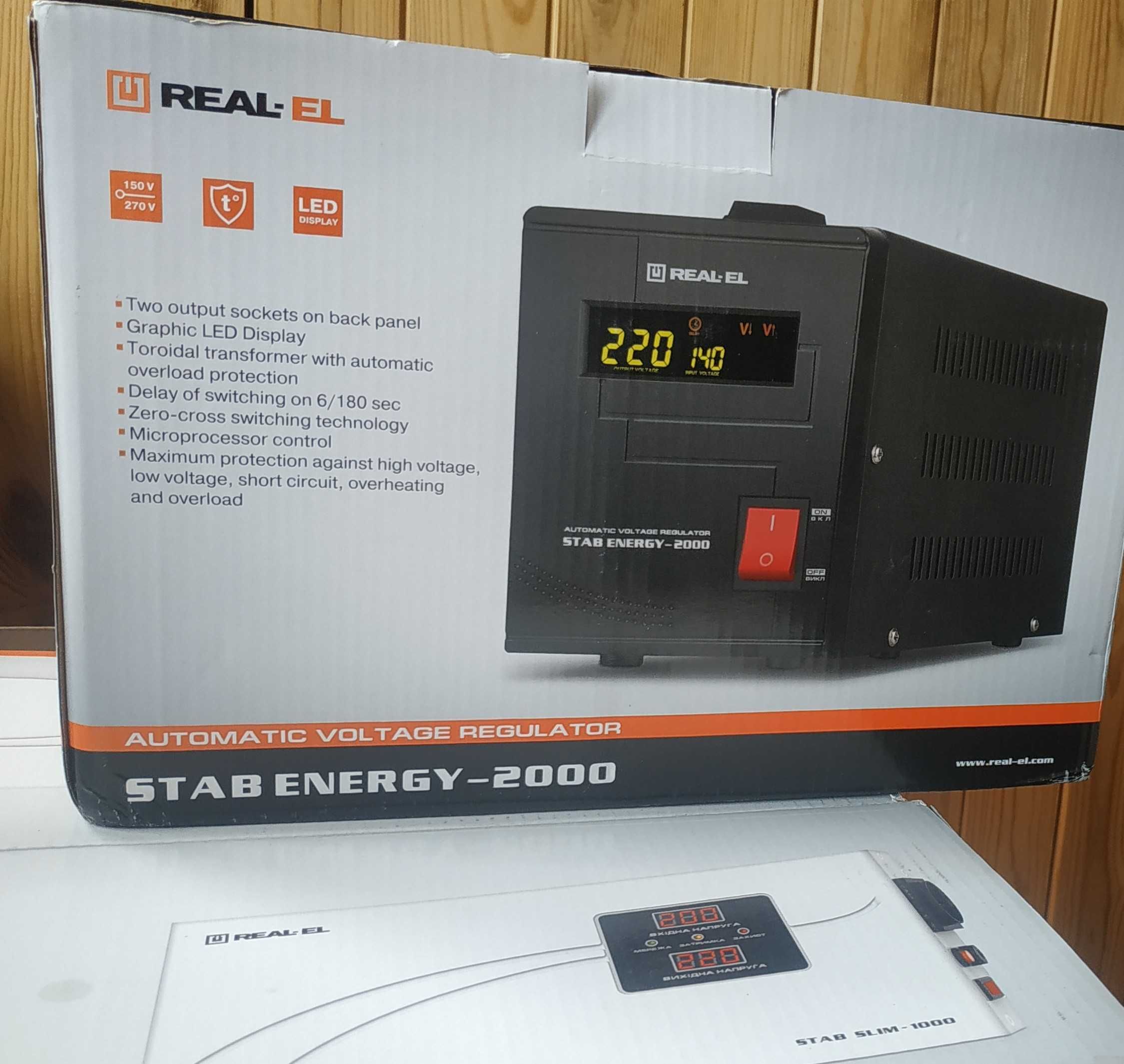 Стабилизатор напряжения REAL-EL STAB ENERGY-2000 2кВт 220 Стабілізатор