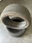 Pneu 245/40R18  93H