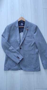Брендовый приталенный мужской пиджак от Lerros