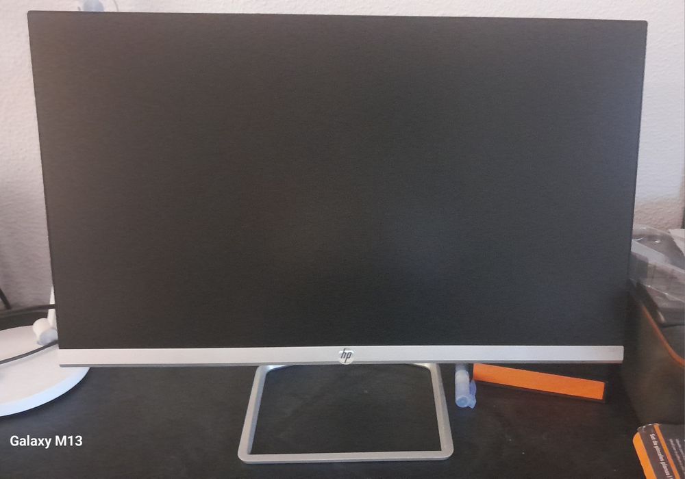 Monitor HP 24fw como novo