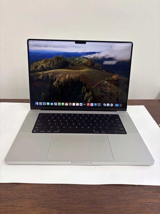 MacBook Pro 16” (2023) Apple M2 Pro, 16 GB RAM