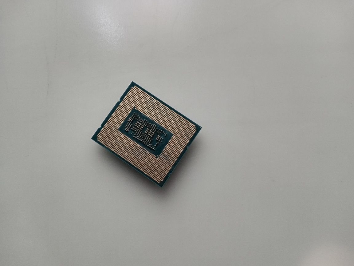 Intel Core i9 12900k srl4h