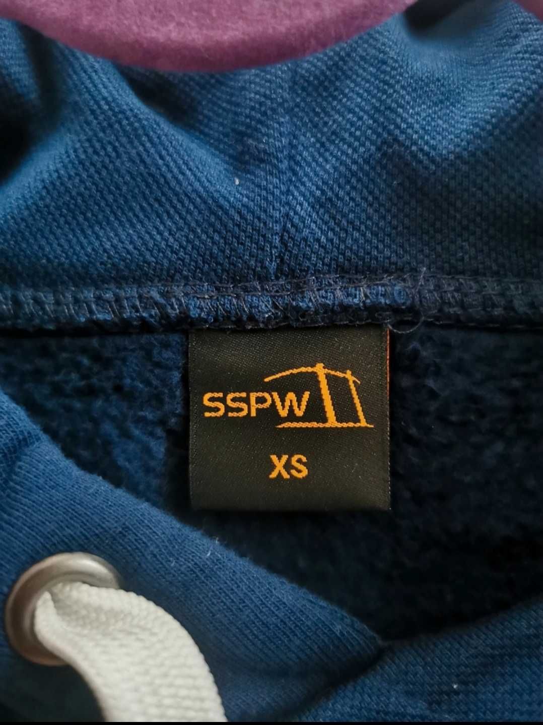 Ciepła granatowa bluza z kapturem MiNI PW