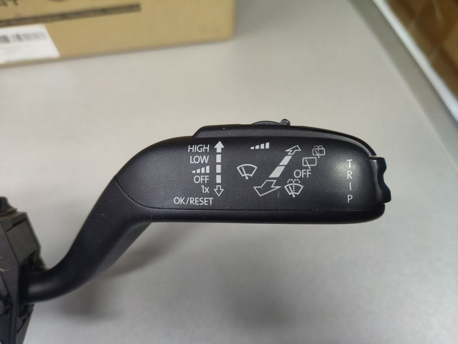 Przełącznik zespolony Seat Skoda VW Oryginalny