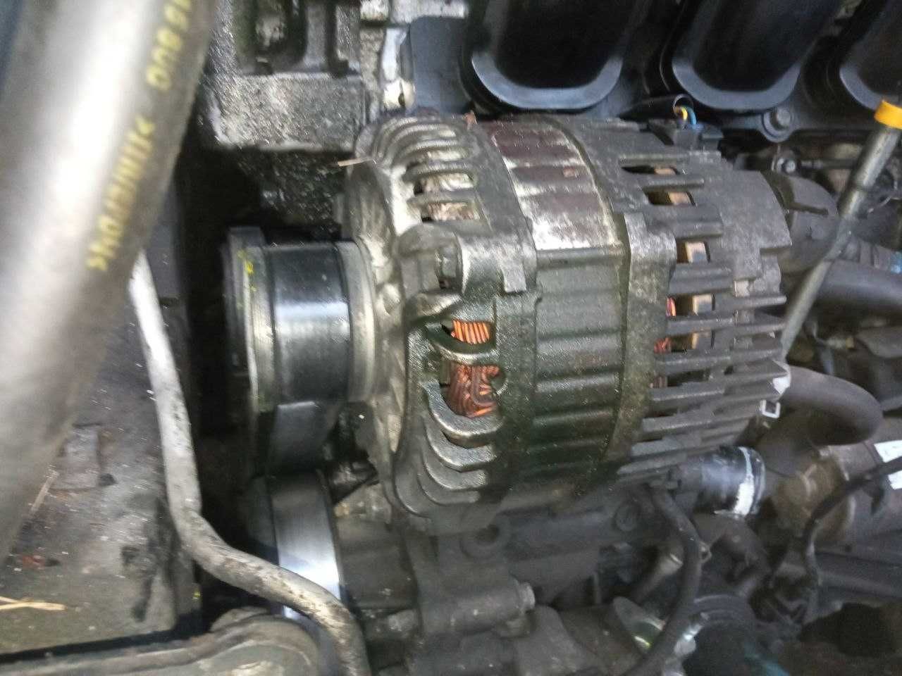 Генератор Nissan Qashqai+2 J10 2.0i 08-14 23100-JD200 Авторозборка