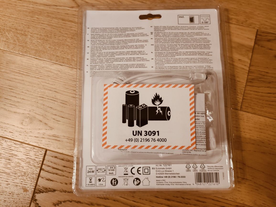 Taśma elastyczna LED 5 m + pilot i adapter sieciowy