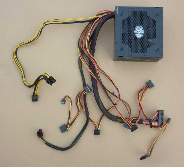 Zasilacz Cooler Master Elite V3 500 /PCI-E 2.0 6+2