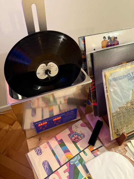 Profesjonalne mycie płyt winylowych ultradźwiękami