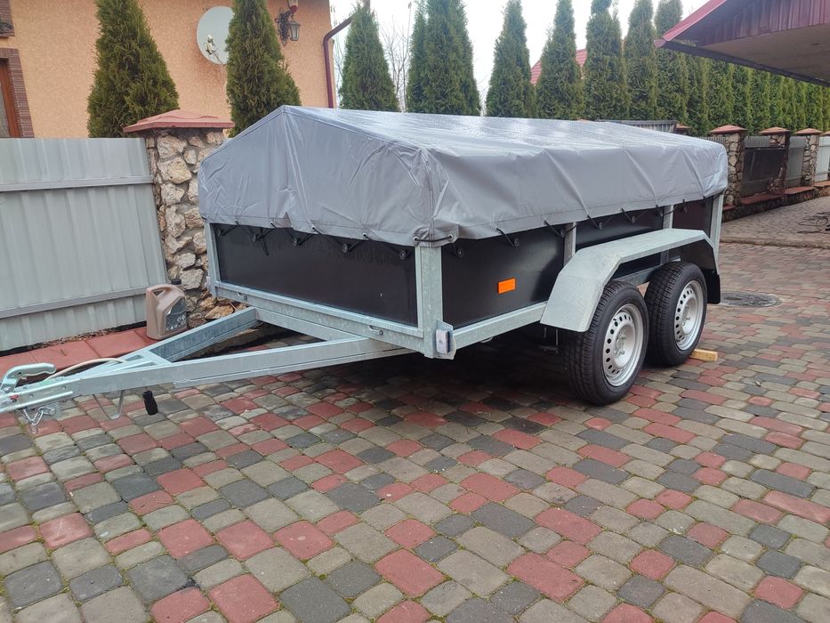 Прицеп причіп прицепи