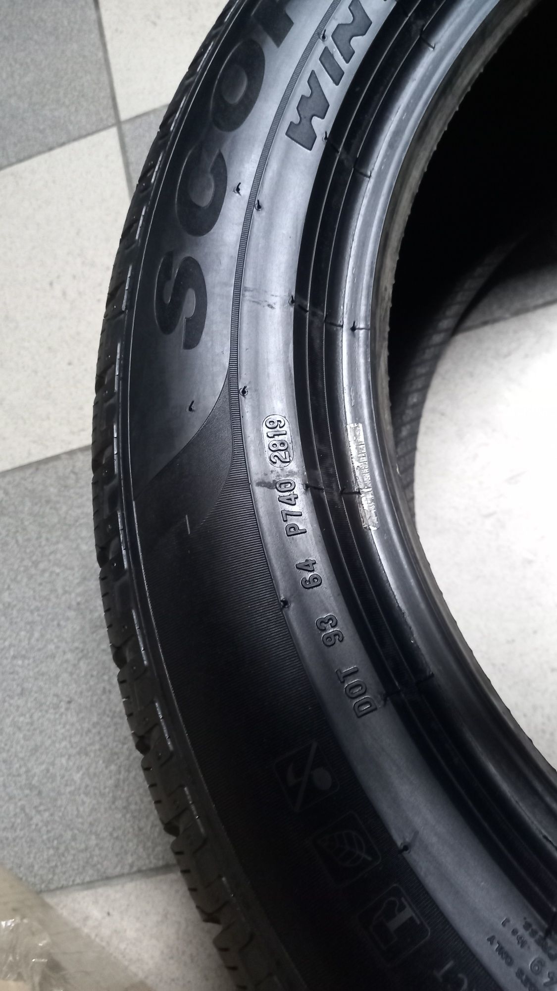 Opony Zimowe Pirelli Scorpion Winter 255/50/19 107V 2szt