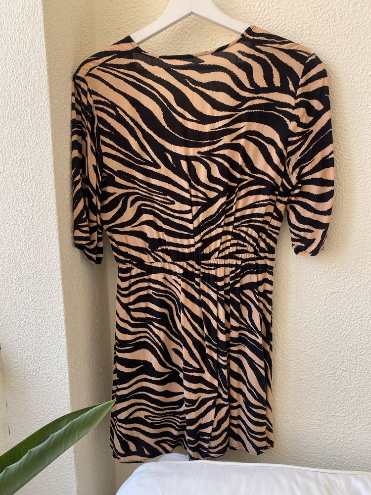 Vestido ou saida de praia da Shein Novo nunca foi usado