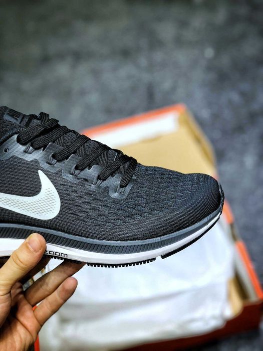 "Buty Trampki" ）Nike_Pegasus_34_Black_R.39