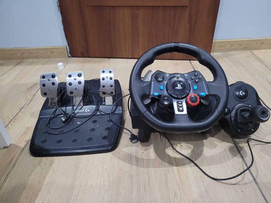 Kierownica Logitech G29 oraz shifter PS4/PC