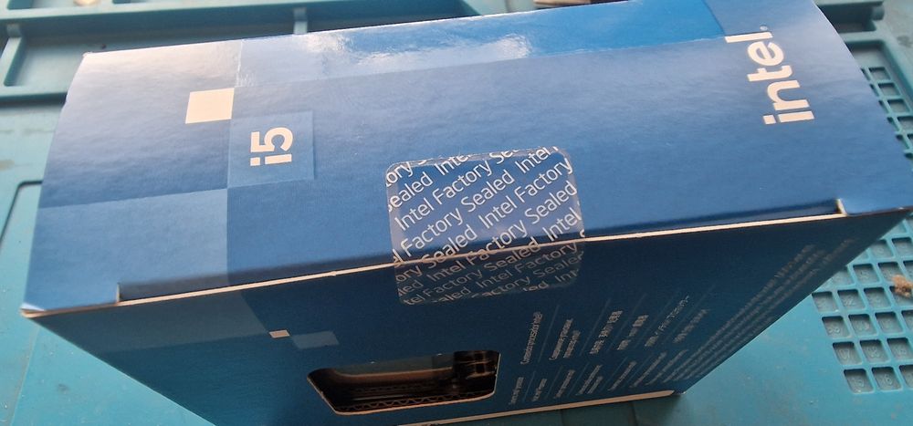 Processador Intel Core i5-12600KF novo/selado