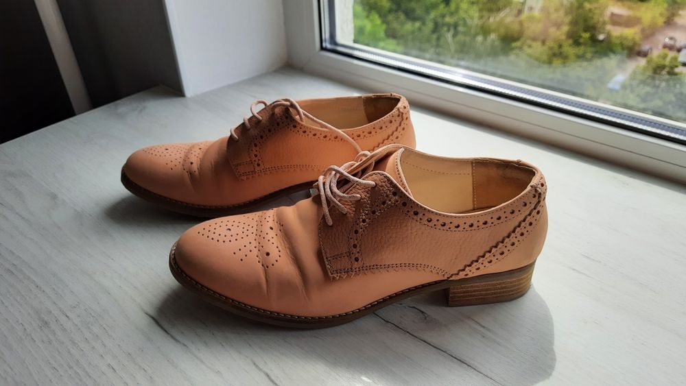 Туфлі оксфорди,шкіра clarks(португалія) оксфорди