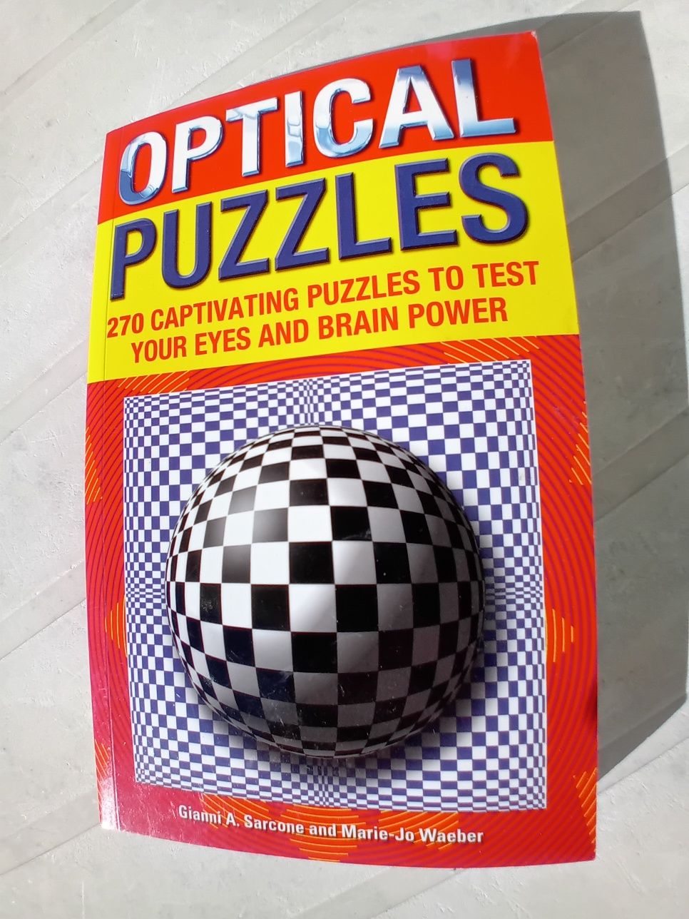 Livro Optical Puzzles