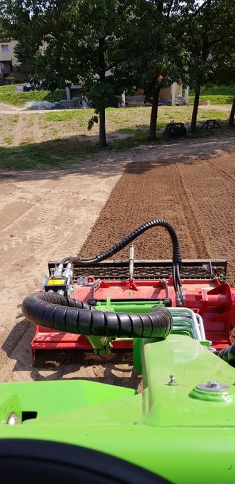 Zakładanie trawników, prace ogrodnicze, niwelacja terenu,