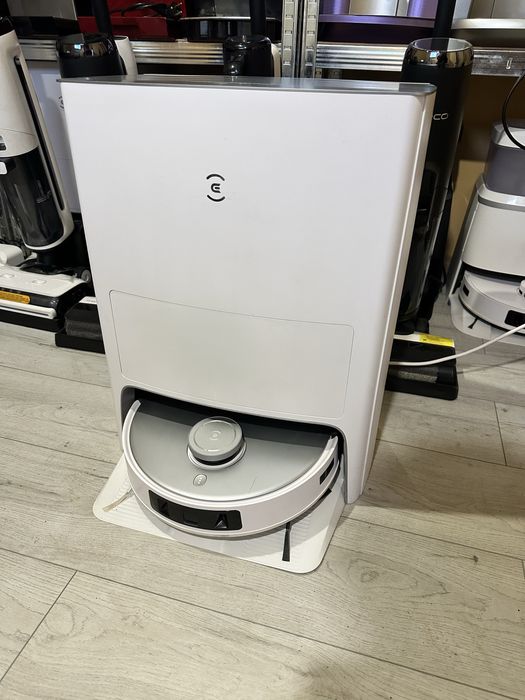 Робот пилесос Ecovacs deebot t20 omni акція