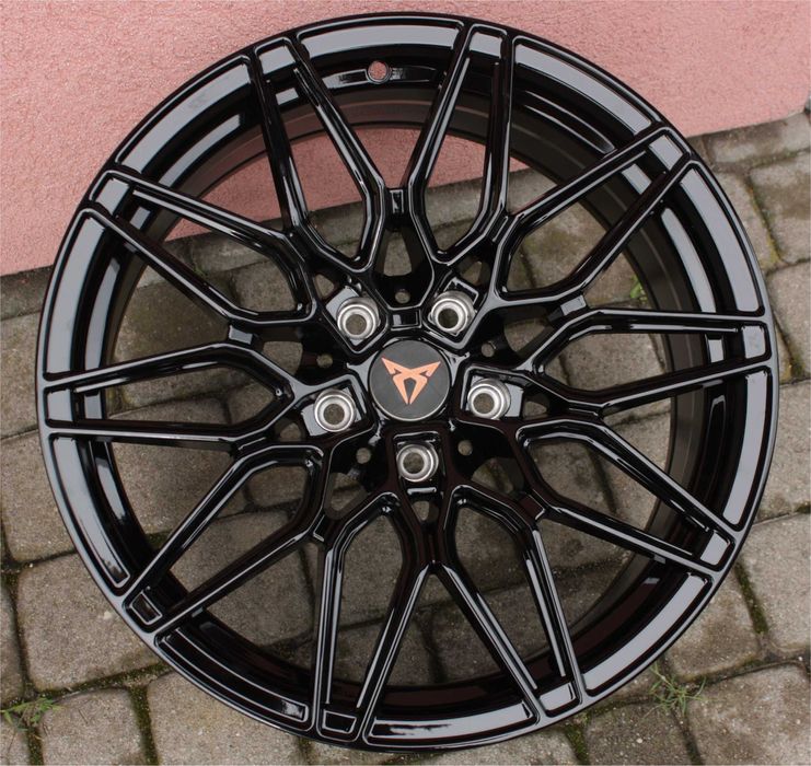 Nowe alufelgi 18 5x112 et35 Audi VW Mercede Skoda Seat Cupra Formentor