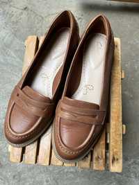 Лофени Clarks wide fit