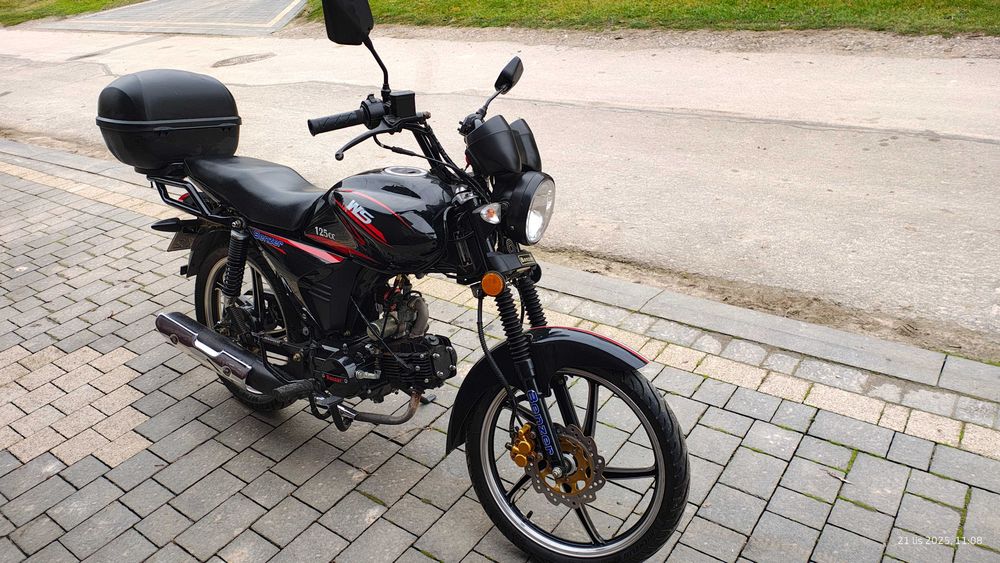 Motocykl WS 125 Benzer Możliwy transport młodsza wersja  wsk 125