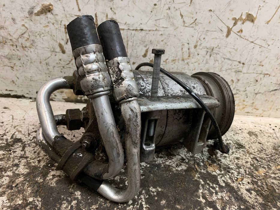 VW Passat B5 Audi A4 B5 1.8T 1.9 TDI Kompresor Sprężarka Klimatyzacji