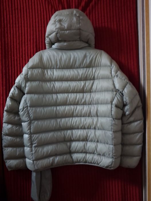 Жіночий пуховик Uniqlo великого розміру