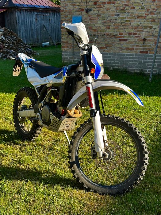 Enduro Cross Husqvarna TE310 (2009 r., wtrysk)