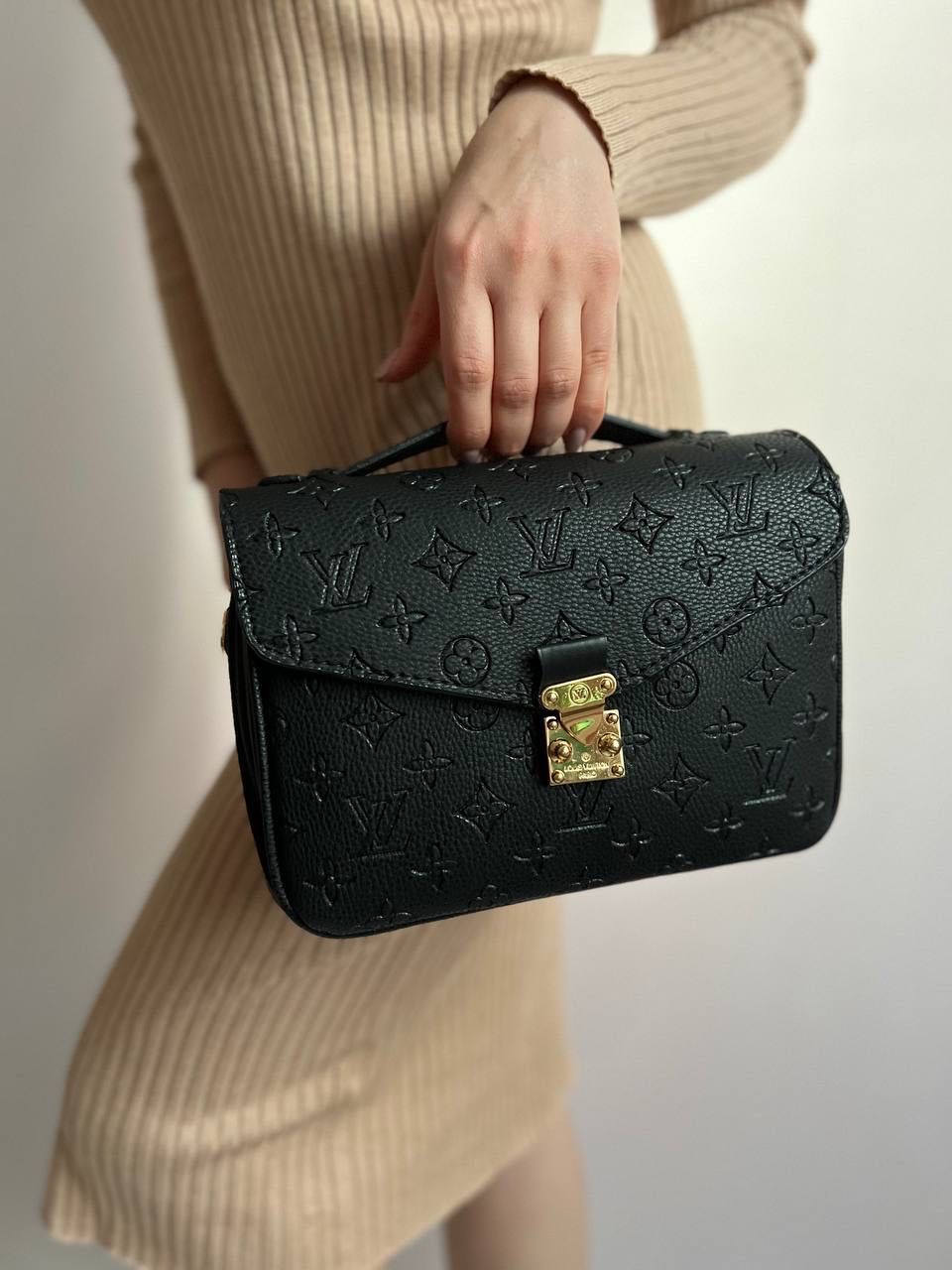 Сумочка нова від Louis Vuitton total (black)