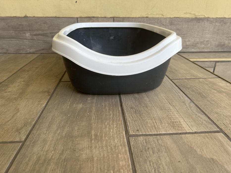 Кошачий лоток стан б/у