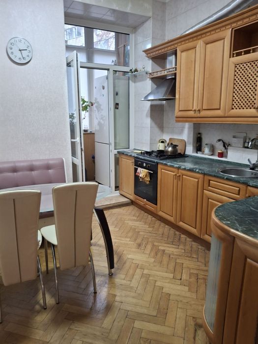 Здам 2 к, центр,без комісії,В.Вінниченко 7