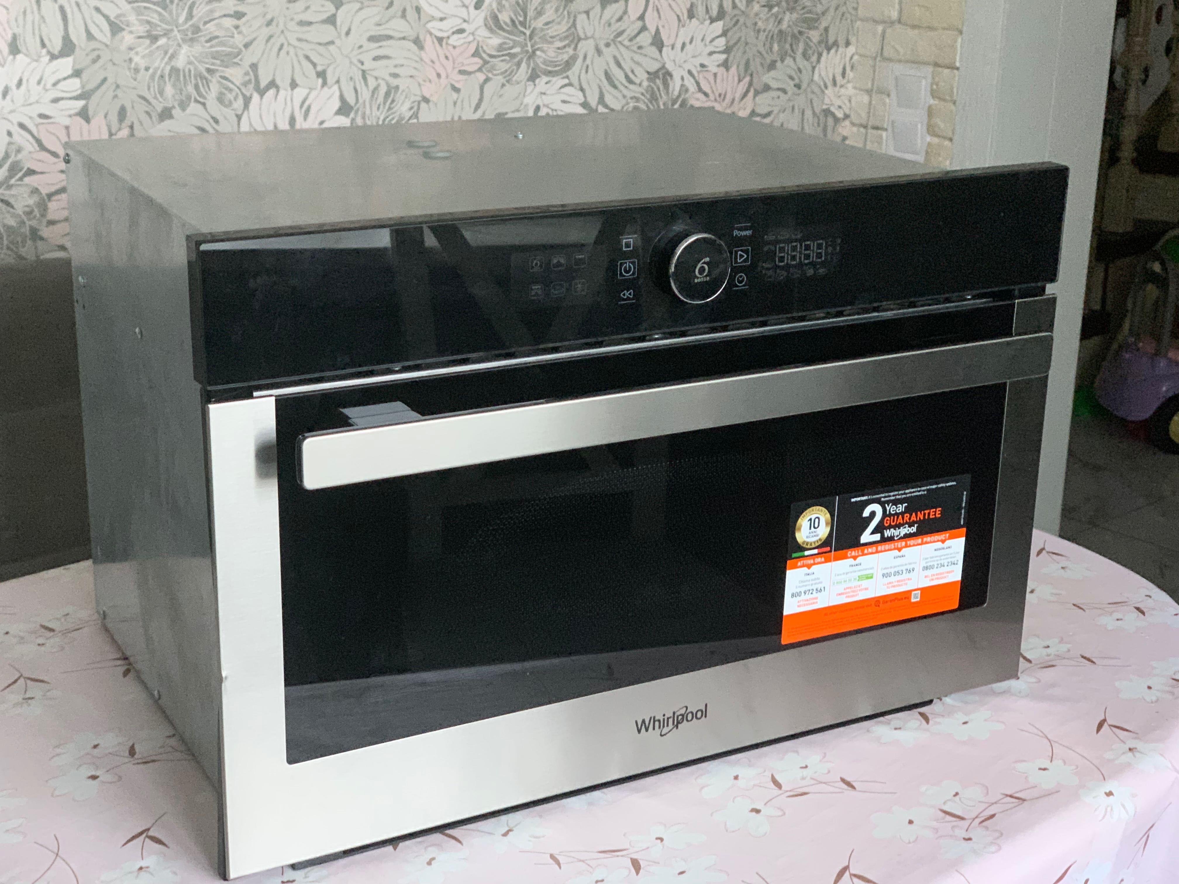 Мікрохвильова піч Whirlpool AMW 730/NB/SD по запчастинам