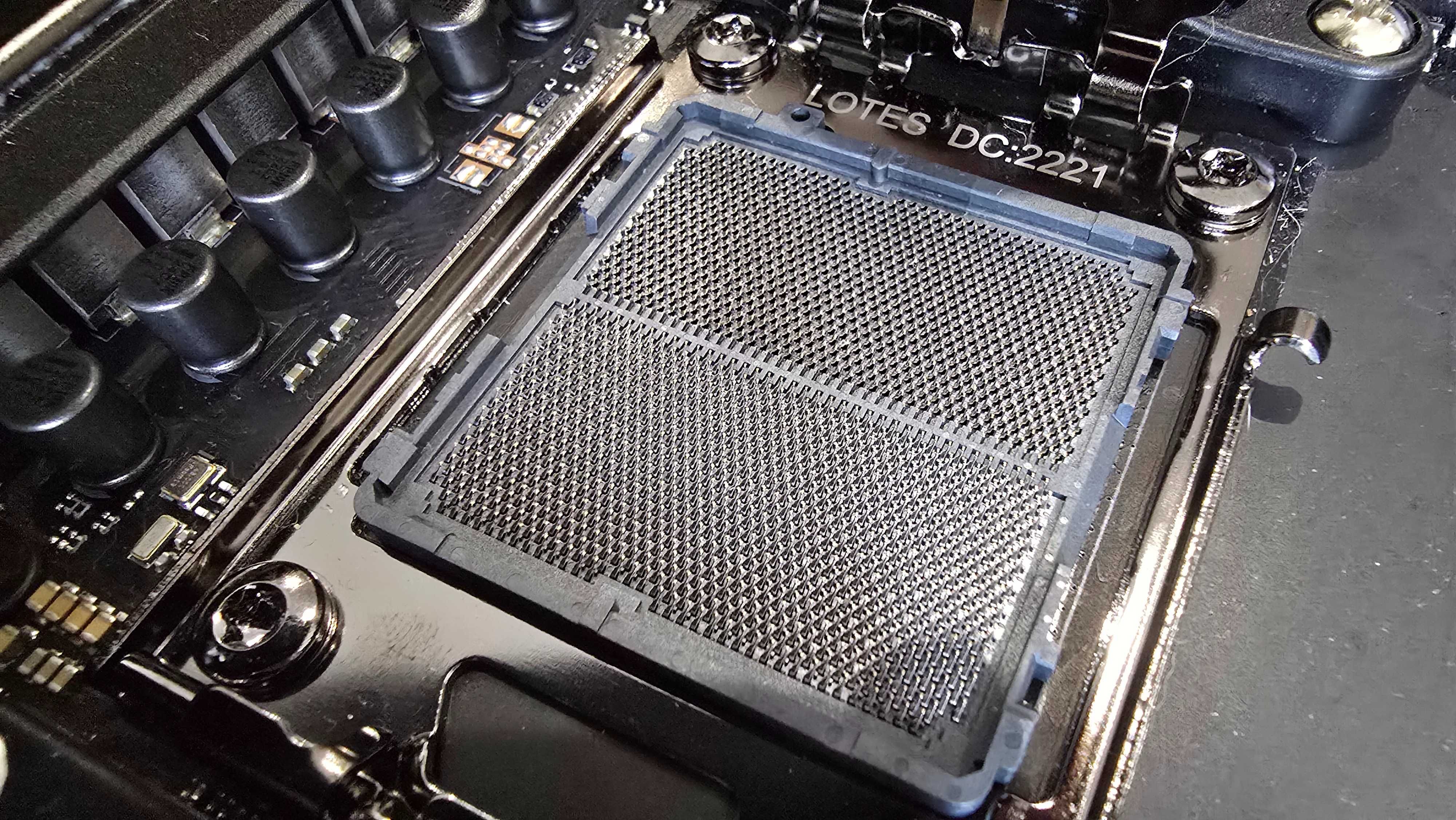 Płyta główna Asus ROG CROSSHAIR X670E HERO | AM5, PCIe 5.0, DDR5