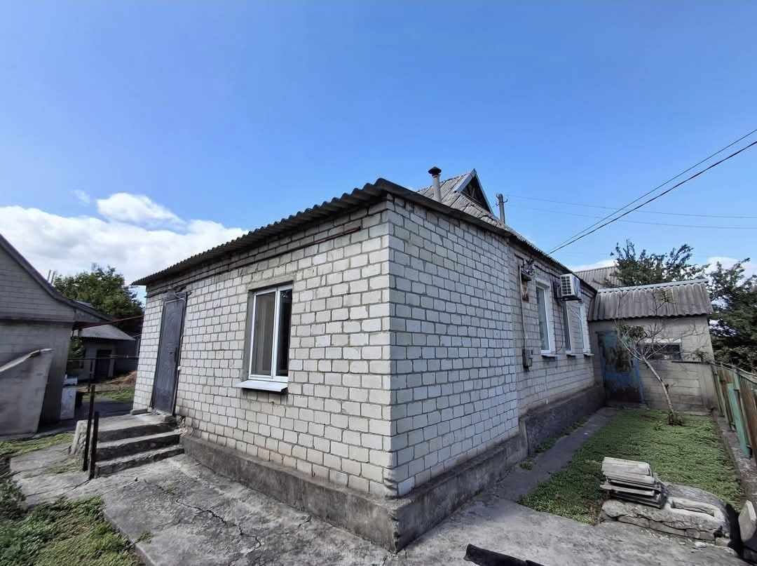 Продам дом район 55 блоч. !
