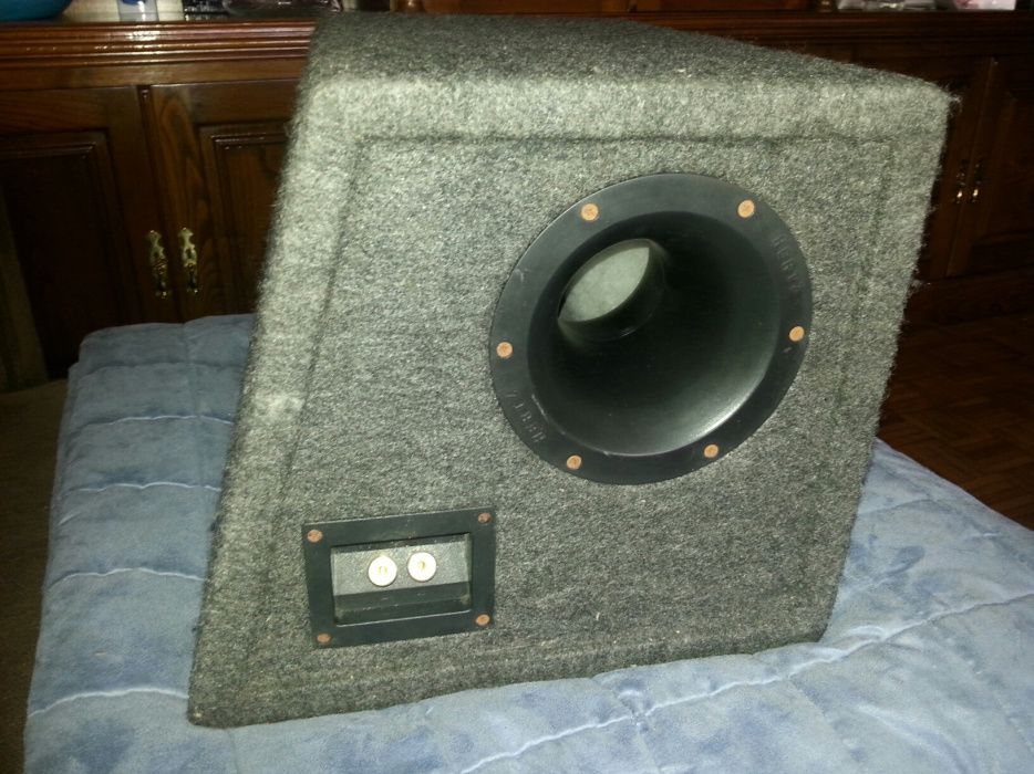 Subwoofer ALPINE Bass VTR caixa HERTZ