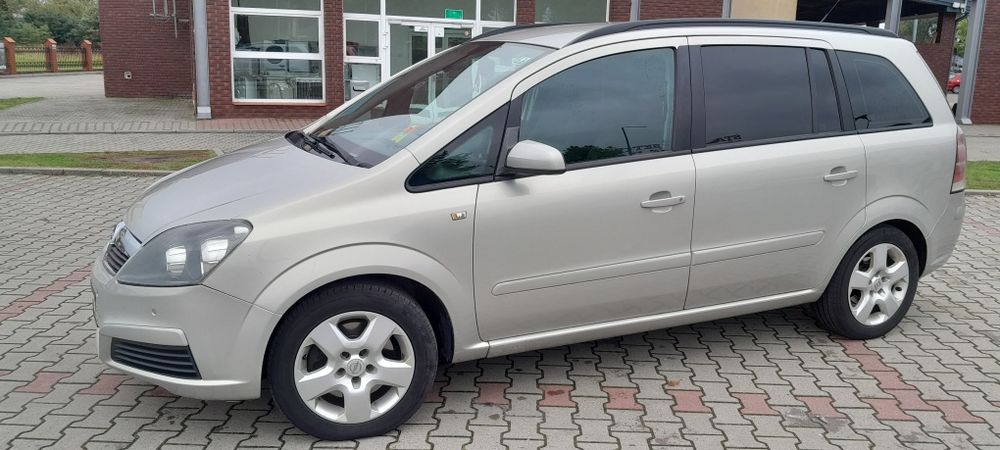 Opel Zafira B 1.9 CDTI diesel 7-osobowa