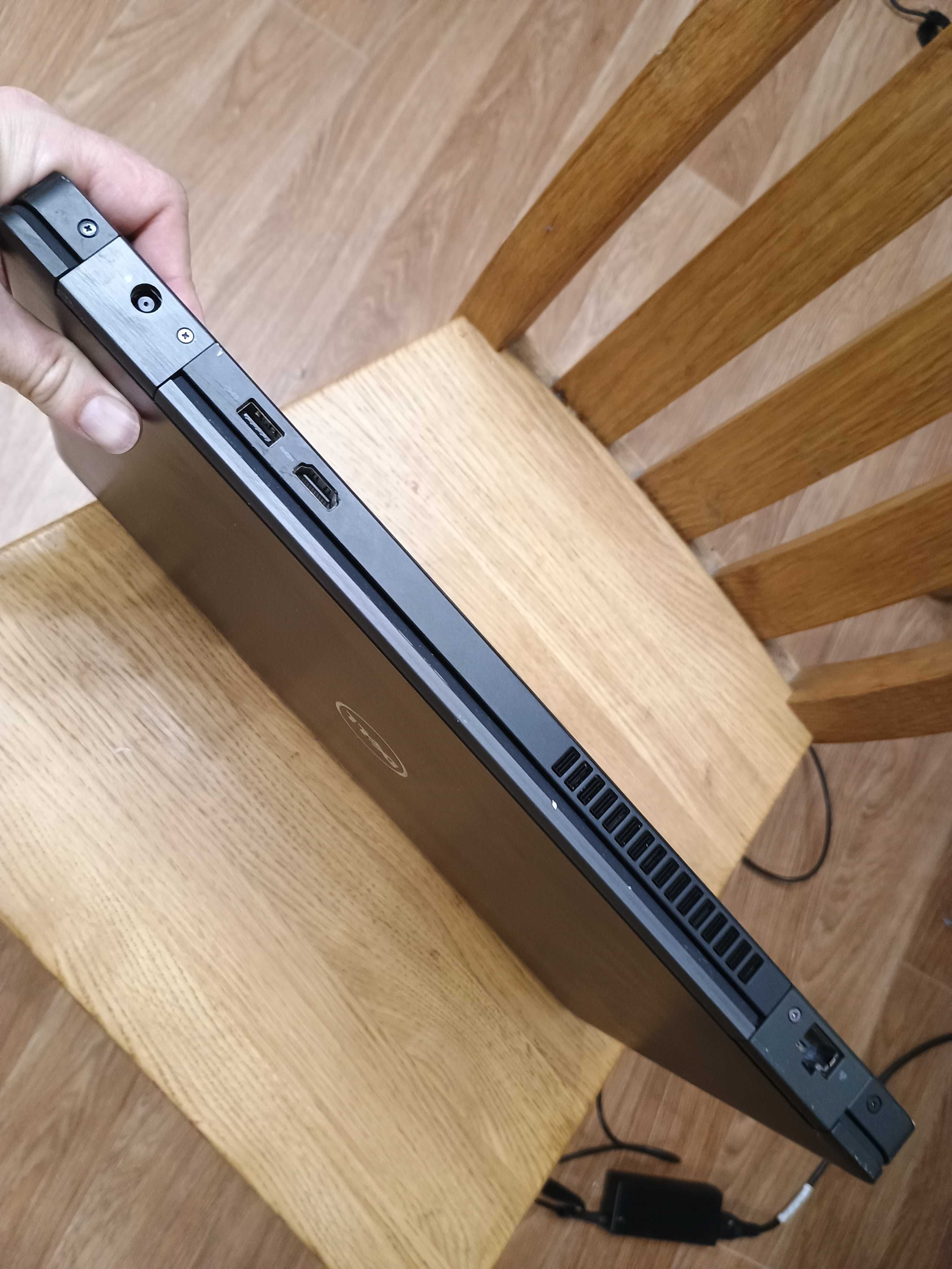 Dell latitude e5580 i5 7440HQ\8gb\180 SSD
