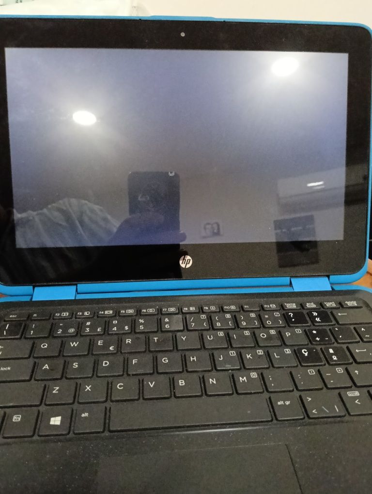 Portátil HP ecrã tatitil