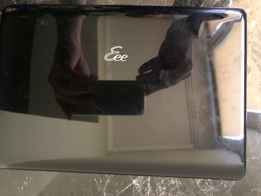 Нетбук Asus Eee pc 1201N  та Eee pc 1005N