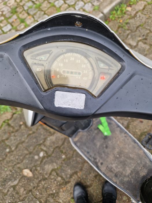 Vendo.ou troco por algo do meu agrado mota elétrica