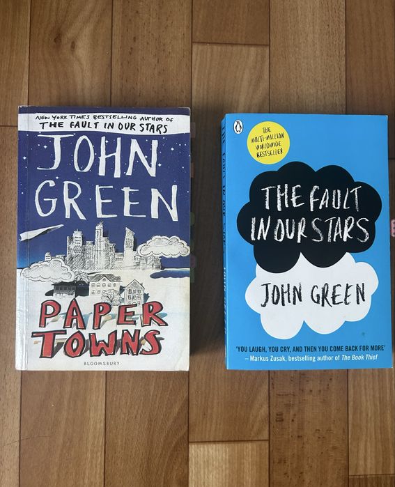 Книга The Fault In Our Stars. Джон Грін